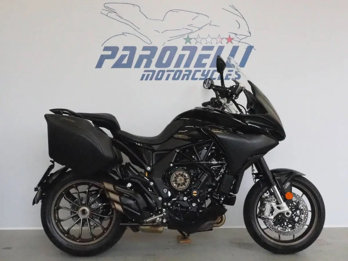 MV Agusta Turismo Veloce 800 Lusso SCS (2021 - 26)