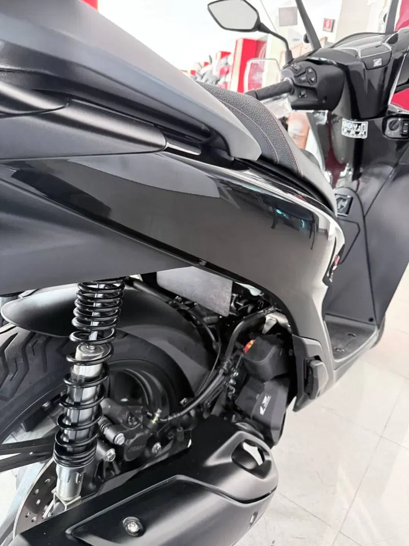 Honda SH 125i Sport (2024 - 25) (7)