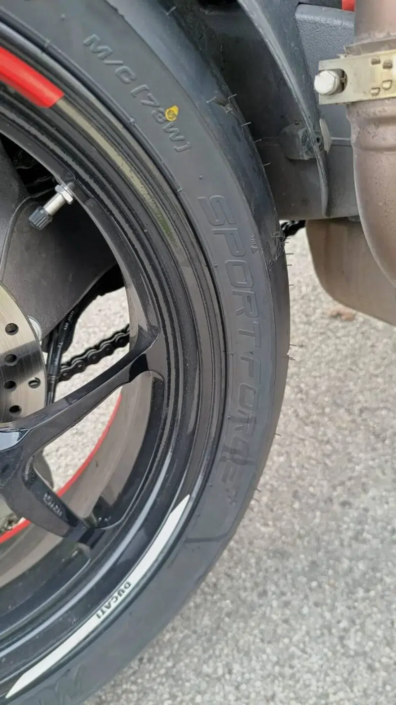 Ducati Hypermotard 950 (2022 - 25) (3)