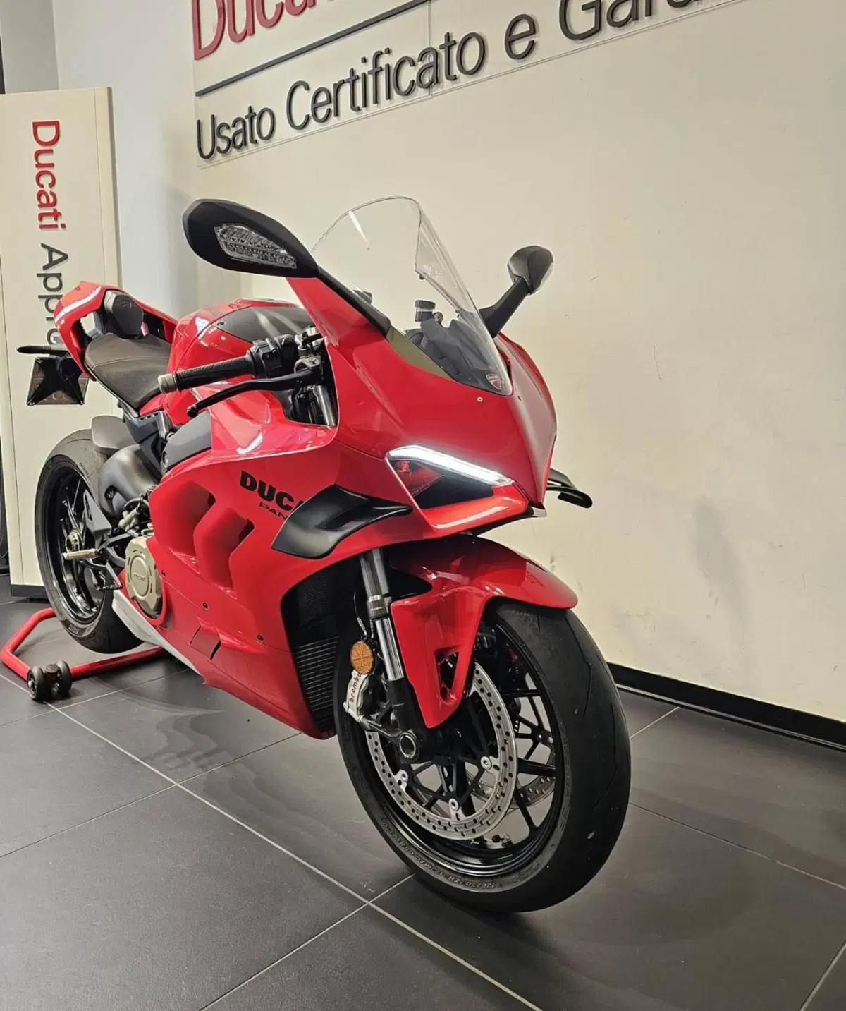 Ducati Panigale V4 (2022 - 24) (4)
