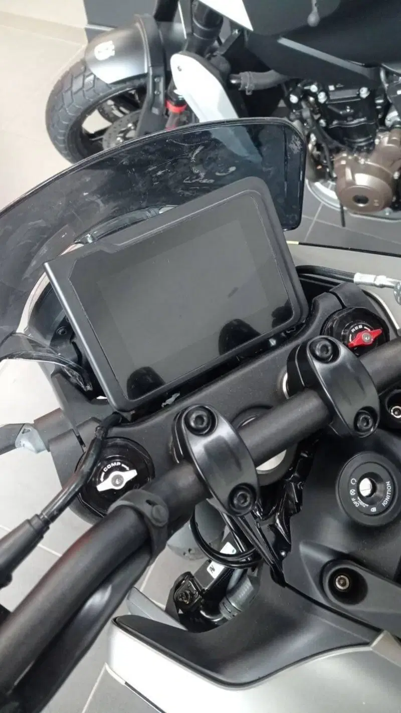 Husqvarna Svartpilen 401 (2024 - 26) (5)