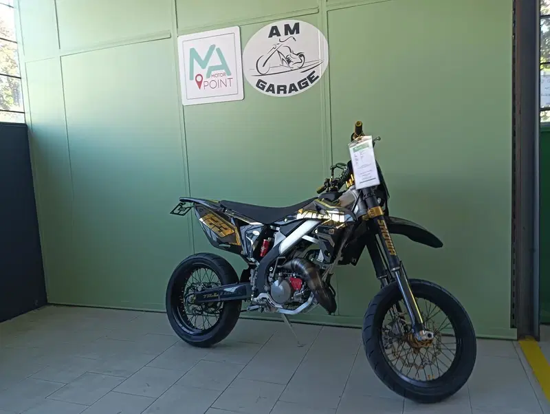 Valenti Racing RME 50 (2015 - 22) (3)