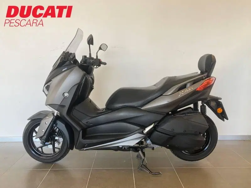 Yamaha X-Max 300 ABS (2017 - 20) (4)