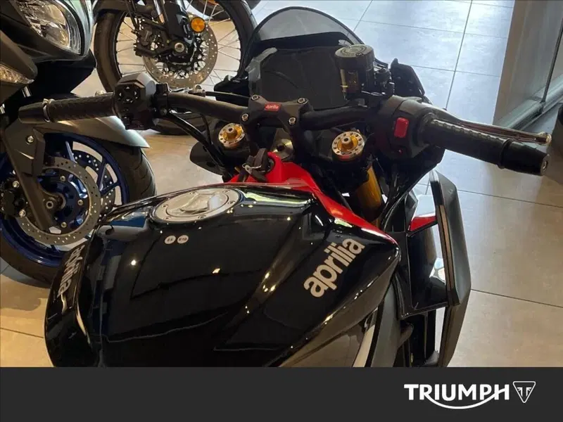 Aprilia Tuono 660 Factory (2022 - 24) (3)