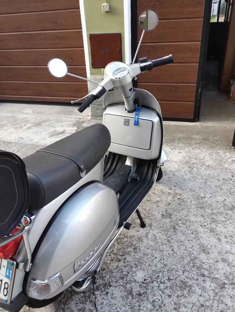 Piaggio Vespa 150 PX (1980 - 00)