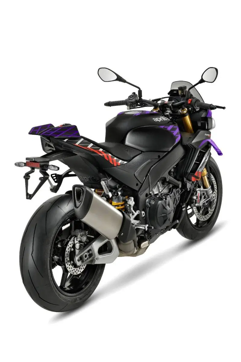 Aprilia Tuono V4 Factory (2025 - 26) (4)