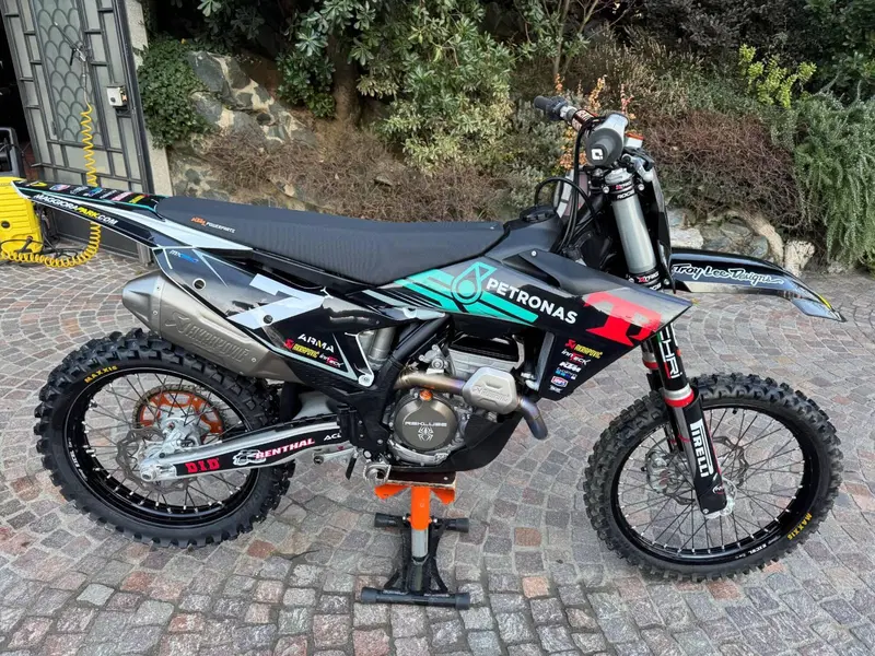 KTM 250 SX-F (2024)