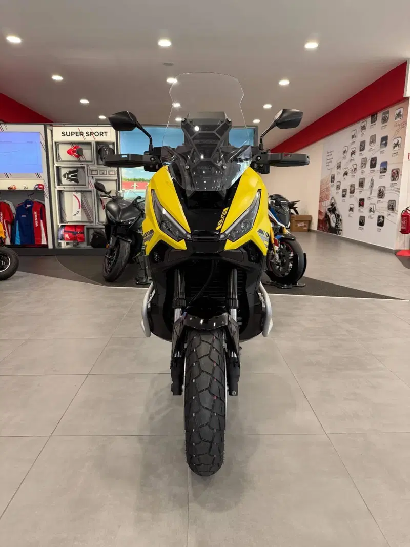 Honda X-ADV 750 Gravel (2025 - 26) (4)
