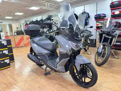 Sym Joyride 300 (2022 - 24) usata