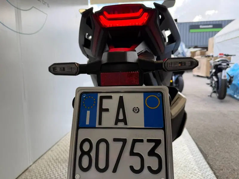 Honda X-ADV 750 DCT (2021 - 24) (7)