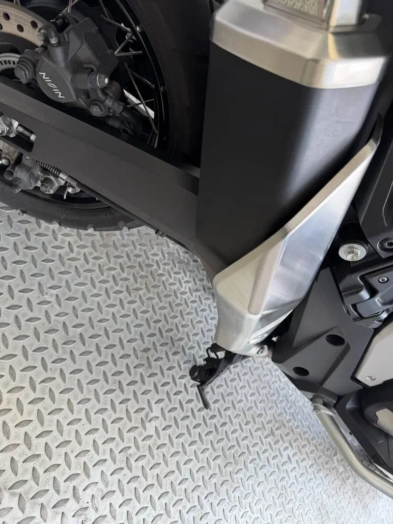 Honda X-ADV 750 DCT (2021 - 24) (8)