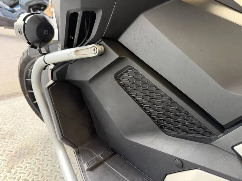 Honda X-ADV 750 DCT (2021 - 24) (9)