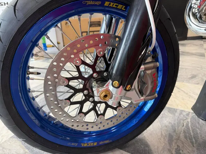 Tm Moto SMR 125 ES Fi 2T (2026) (2)