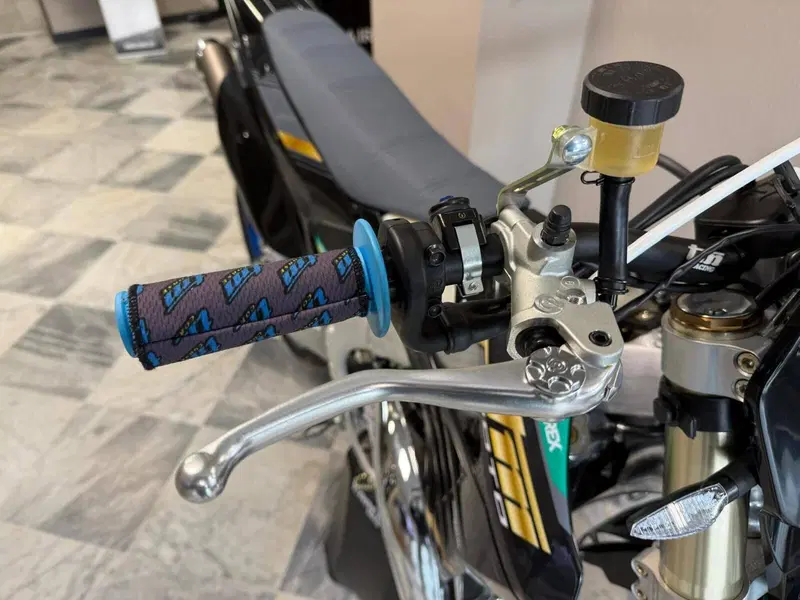 Tm Moto SMR 125 ES Fi 2T (2026) (3)