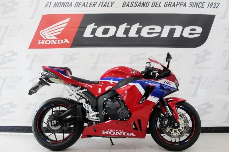 Honda CBR 600 RR (2024 - 26)
