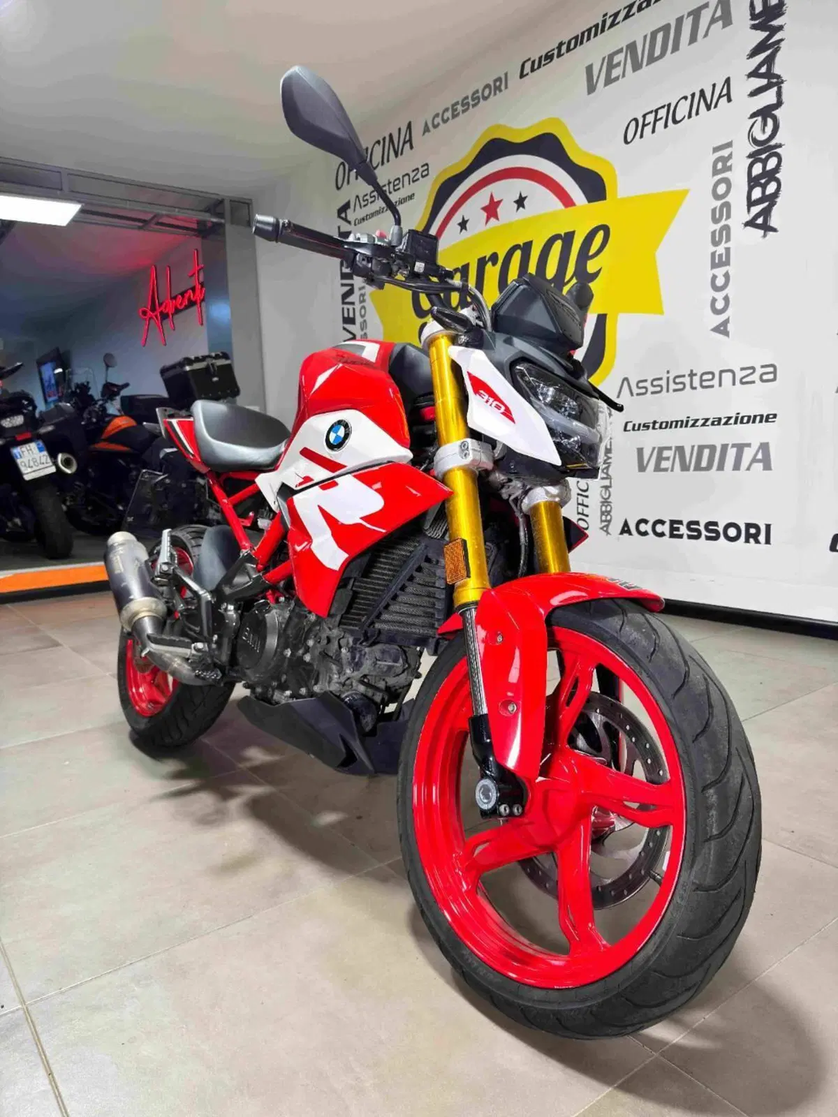 Bmw G 310 R (2021 - 25) (2)