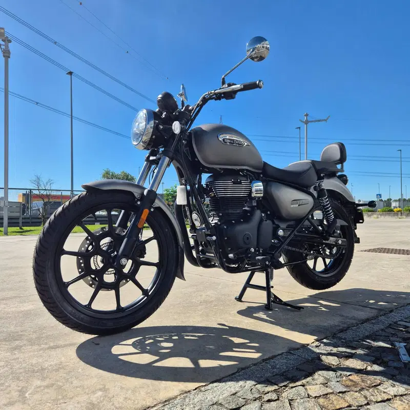 Royal Enfield Meteor 350 (2021 - 26) (4)