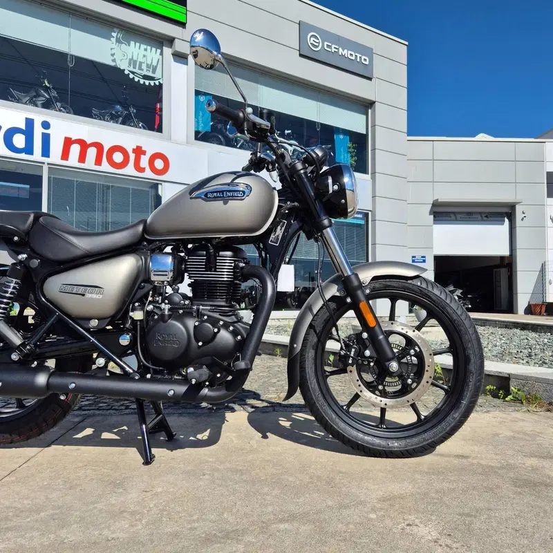 Royal Enfield Meteor 350 (2021 - 26) (6)