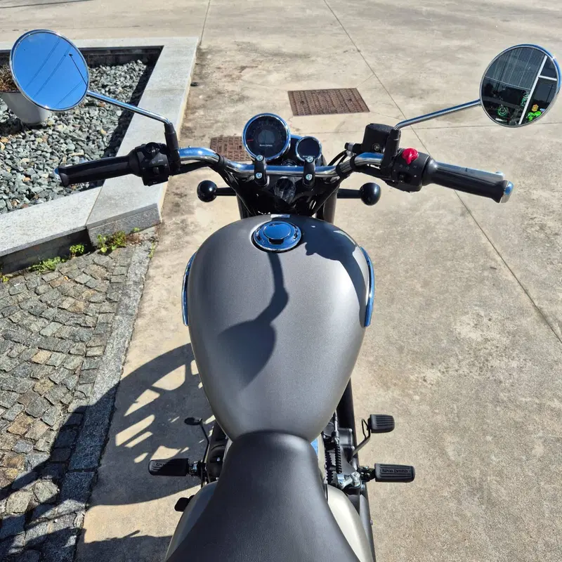 Royal Enfield Meteor 350 (2021 - 26) (8)