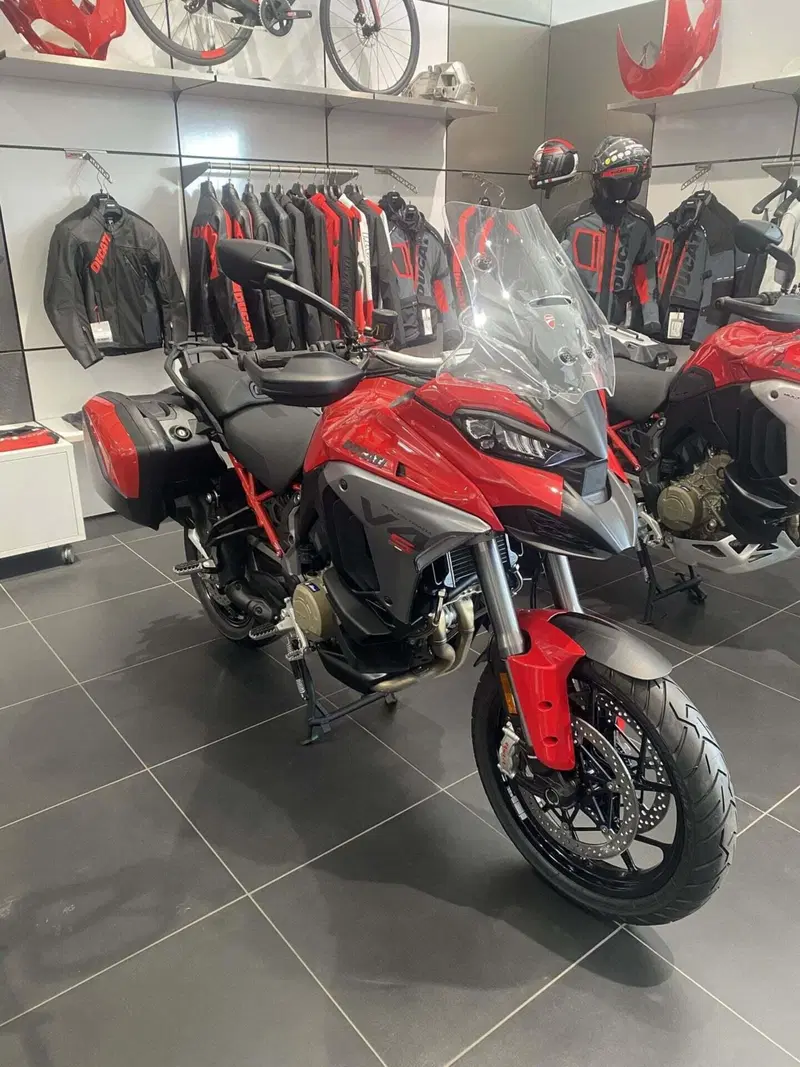 Ducati Multistrada V4 S (2025 - 26) (2)