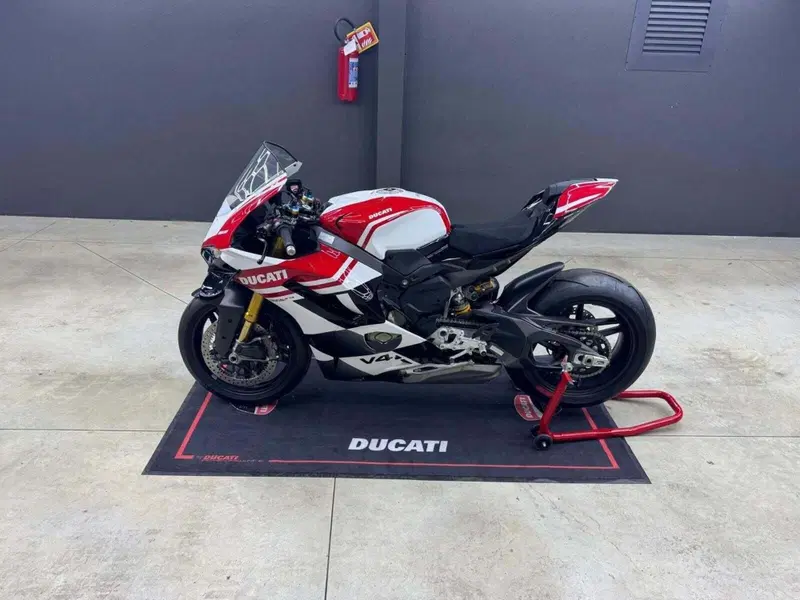 Ducati Panigale V4 Tricolore (2025 - 26) (2)