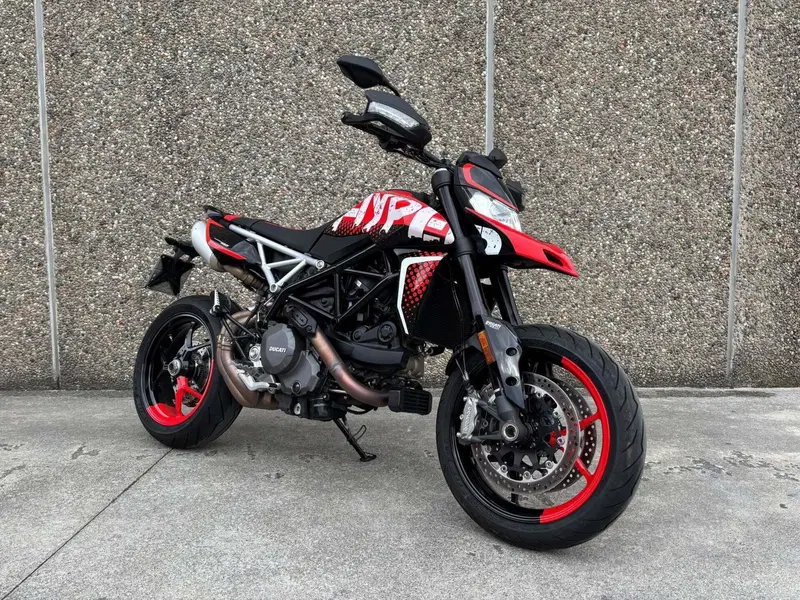 Ducati Hypermotard 950 RVE (2022 - 25) (3)