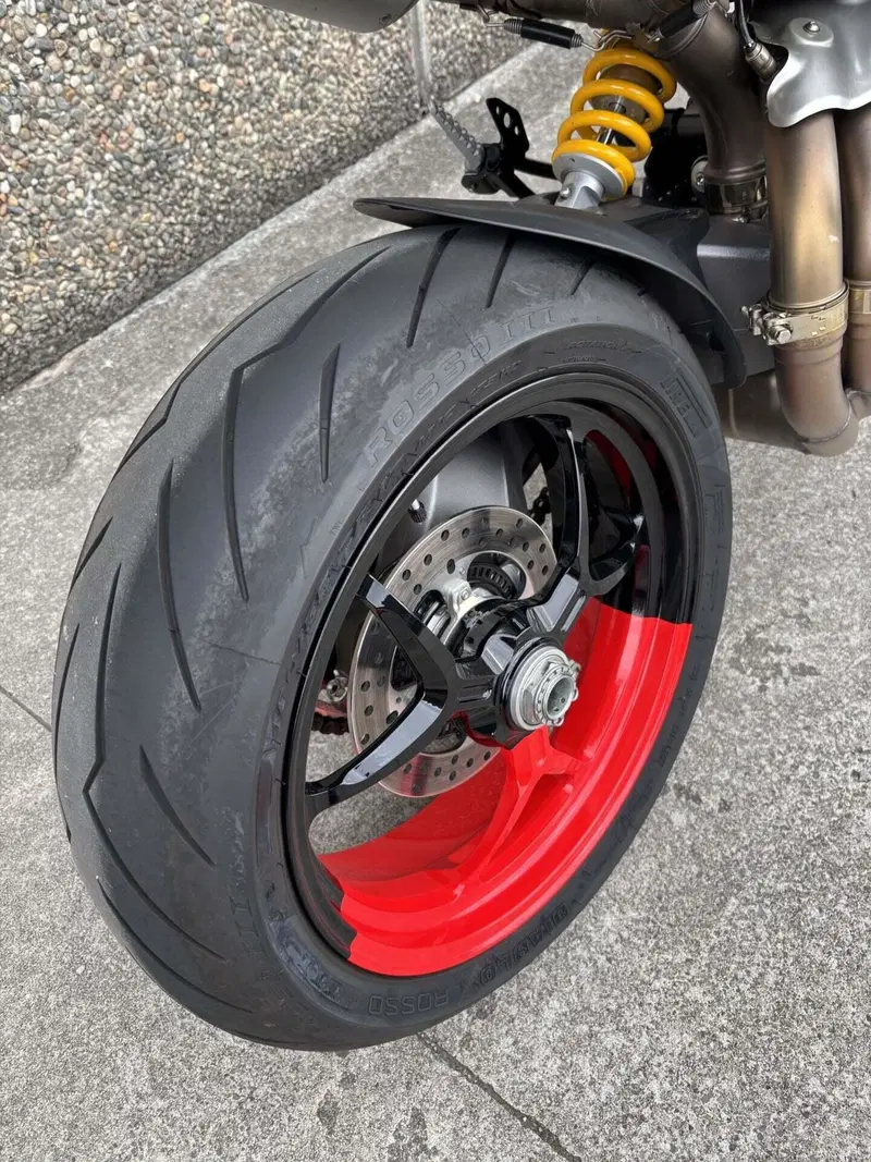 Ducati Hypermotard 950 RVE (2022 - 25) (5)