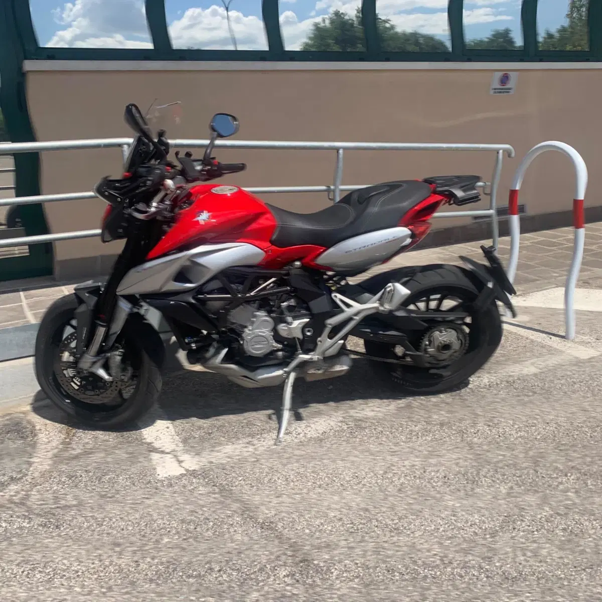 MV Agusta Stradale 800 EAS ABS (2015 - 17)