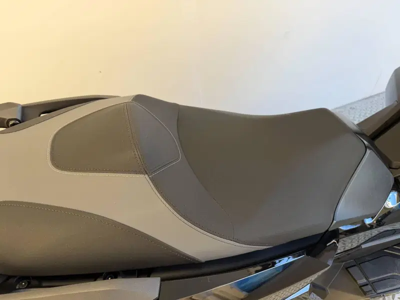 Honda ADV 350 (2025 - 26) (8)