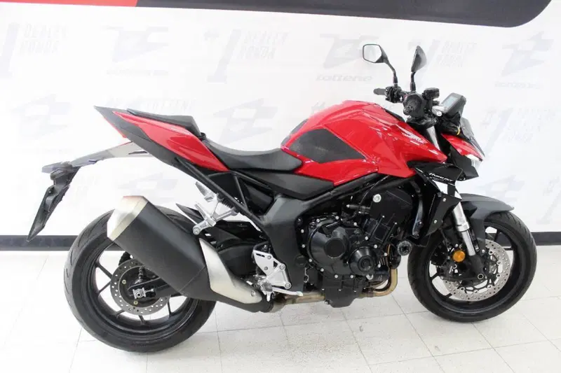 Honda CB 1000 Hornet (2025 - 26) (2)
