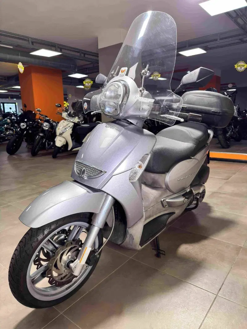 Aprilia Scarabeo 400 (2006 - 11) (3)