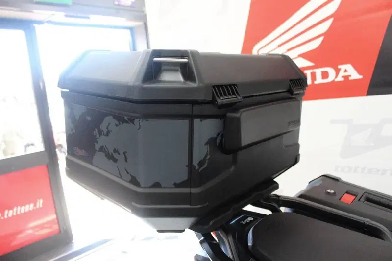 Honda Africa Twin CRF 1100L Adventure Sports DCT Travel Edition (2024 - 26) (7)