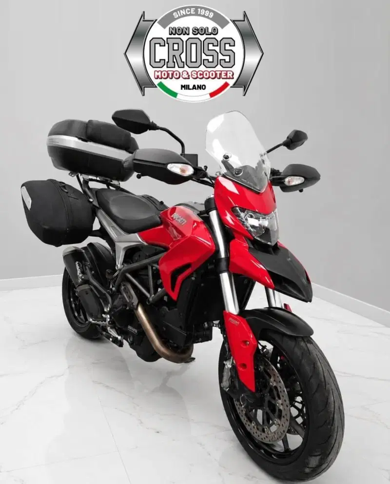 Ducati Hyperstrada 821 (2013 - 15) (2)