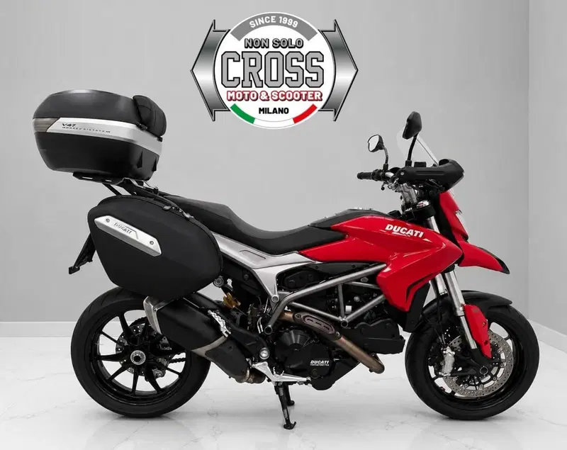 Ducati Hyperstrada 821 (2013 - 15) (4)
