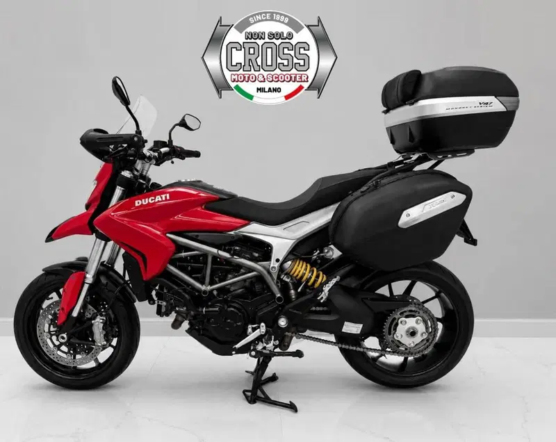 Ducati Hyperstrada 821 (2013 - 15) (5)