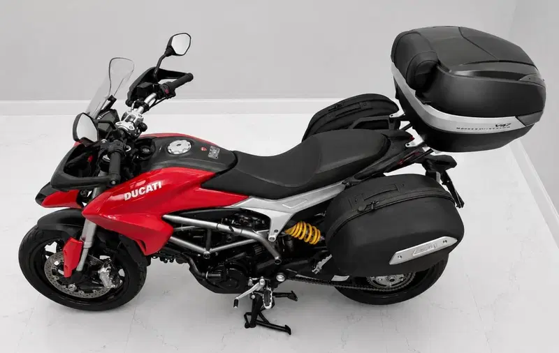 Ducati Hyperstrada 821 (2013 - 15) (9)