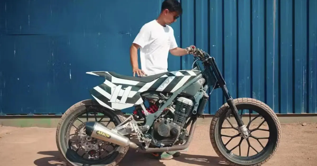 Royal Enfield entra nel Flat Track mondiale: presentata la Sherpa FT Mk2