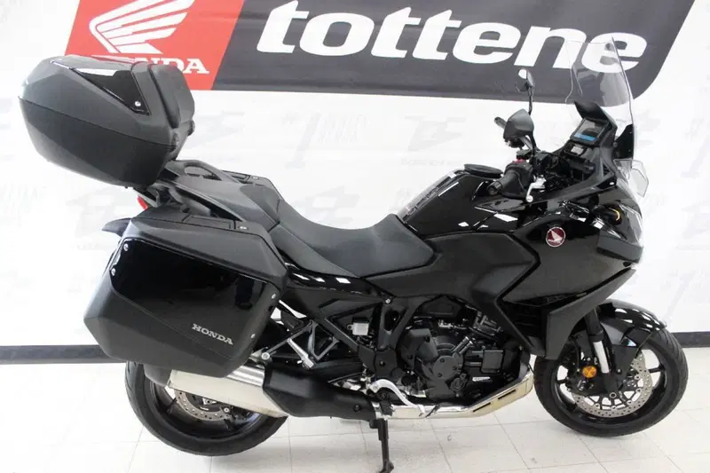 Honda NT 1100 DCT (2022 - 24) (2)