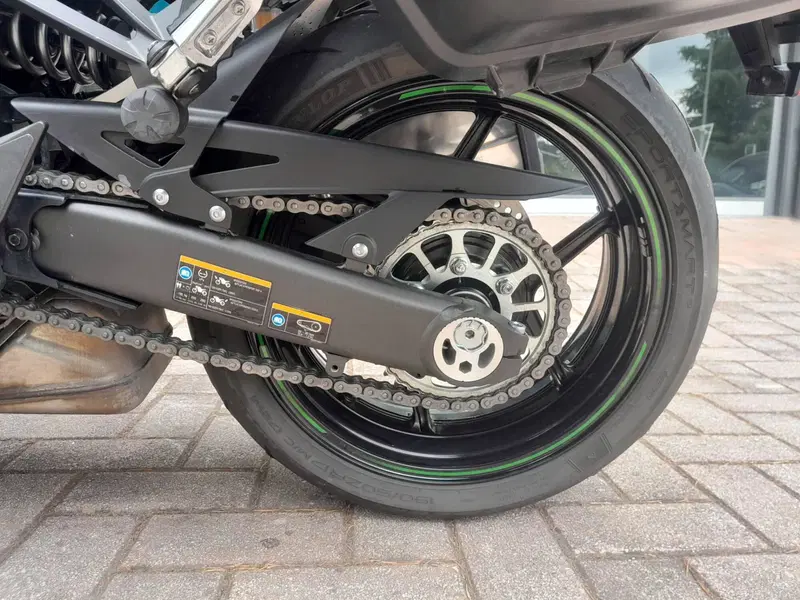 Kawasaki Ninja 1000 SX (2020) (9)