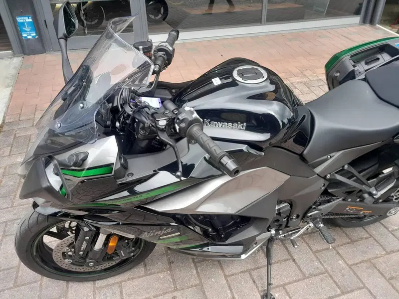 Kawasaki Ninja 1000 SX (2020) (13)
