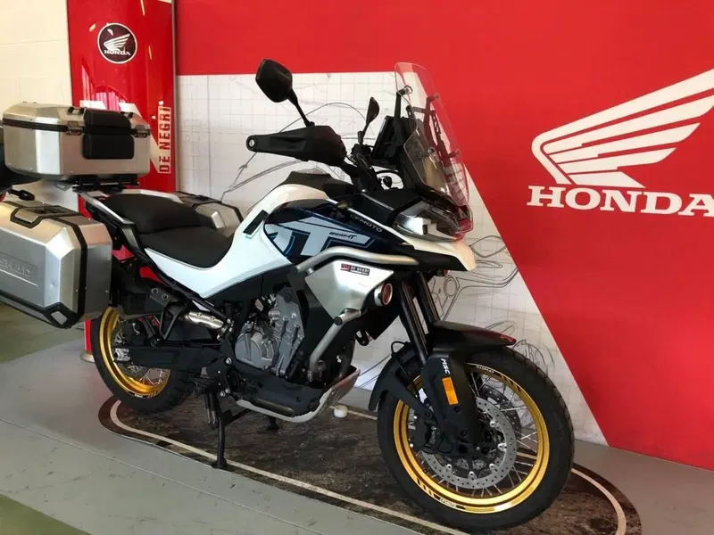 CFMOTO 800MT Sport (2022 - 26) (8)