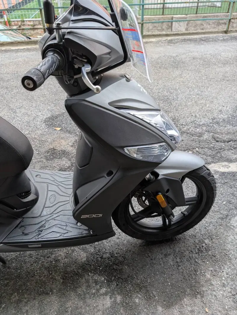 Kymco Agility 200i R16 + (2021 - 25) (3)