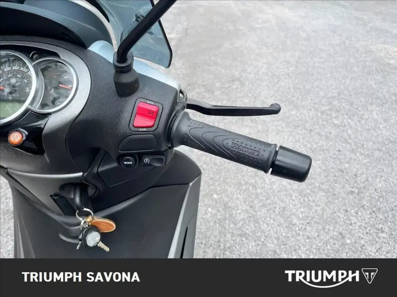 Piaggio Beverly 300 S i.e. ABS-ASR (2016 - 20) (10)