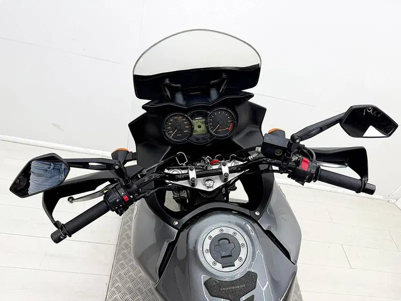 Suzuki V-Strom 650DL (2006 - 07) (14)