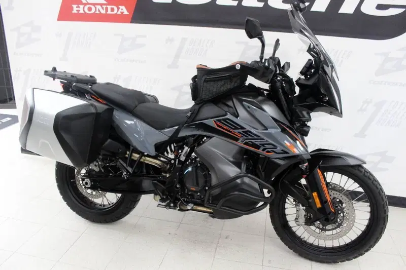 KTM 890 Adventure (2021) (3)