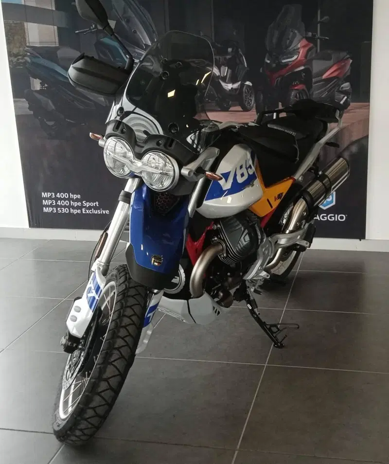 Moto Guzzi V85 TT (2024 - 26)
