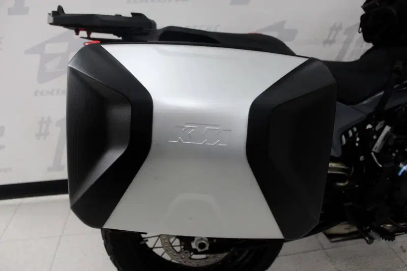 KTM 890 Adventure (2021) (6)