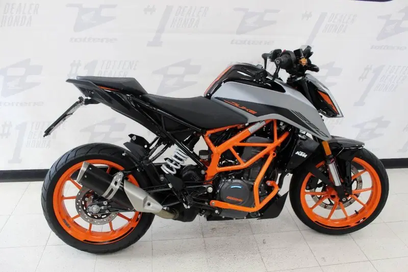 KTM 390 Duke (2021 - 23) (2)