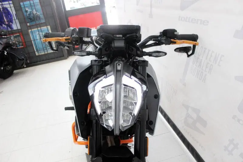 KTM 390 Duke (2021 - 23) (4)