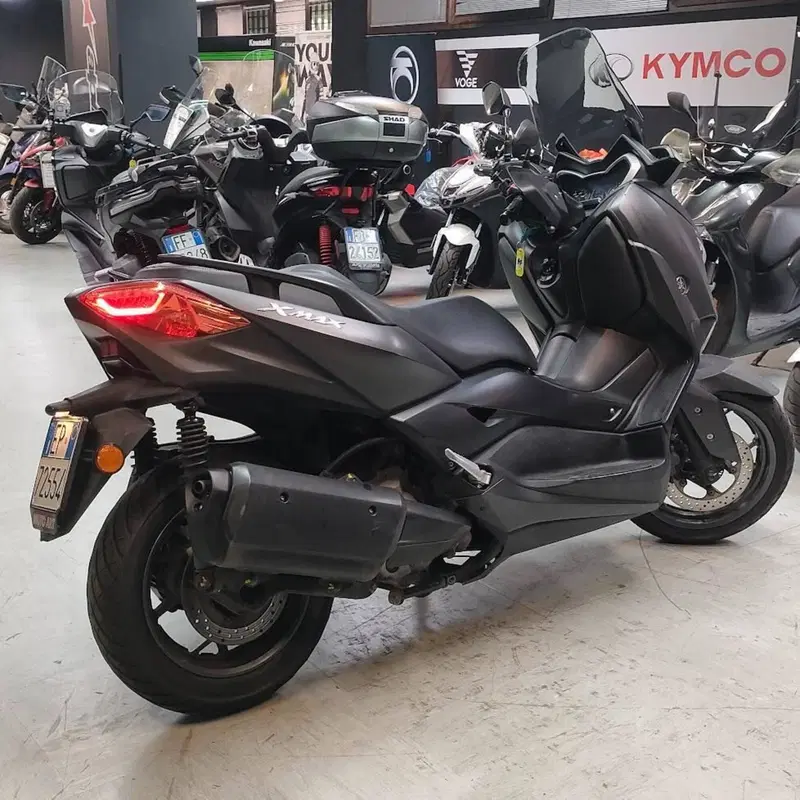 Yamaha X-Max 300 ABS (2017 - 20) (6)